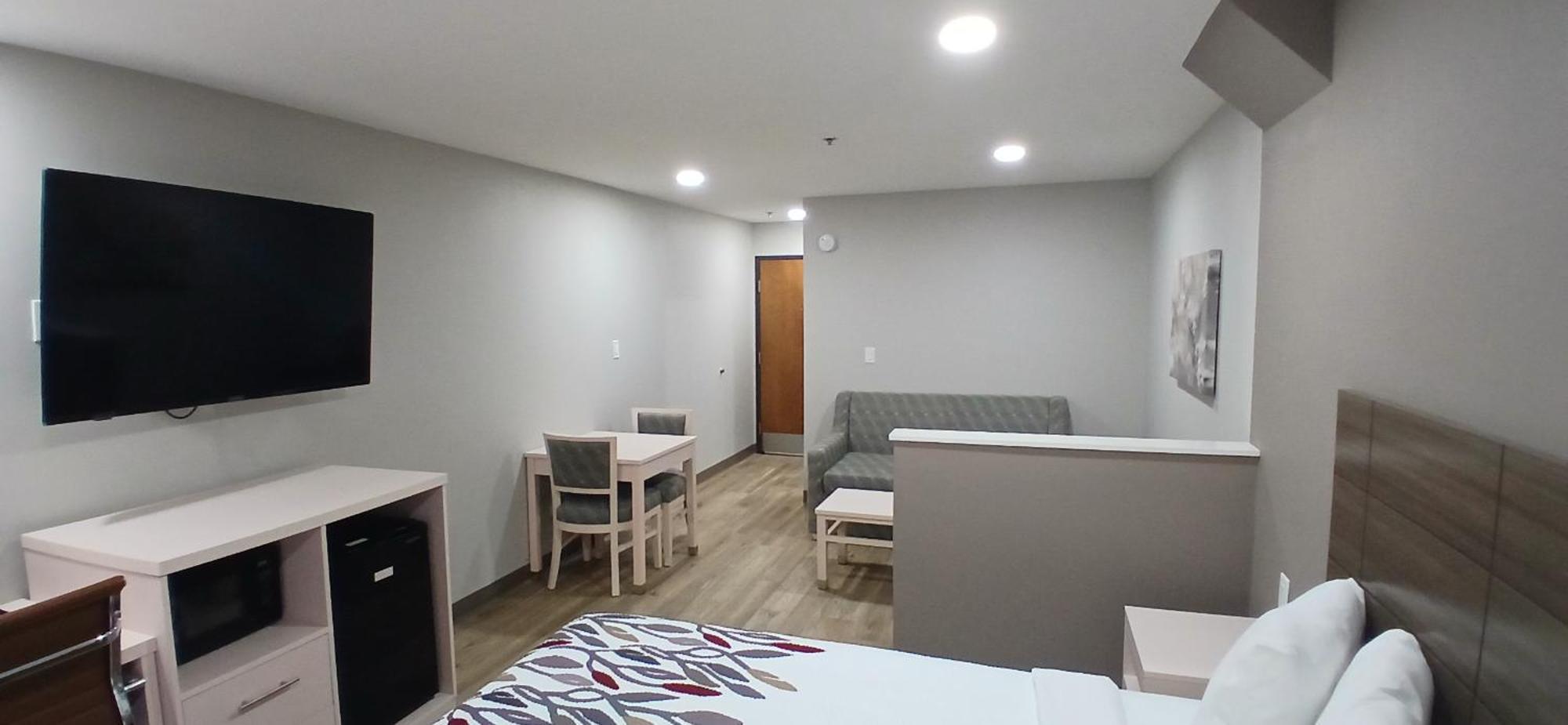 Red Roof Inn & Suites Euless - Dfw Airport Southwest מראה חיצוני תמונה