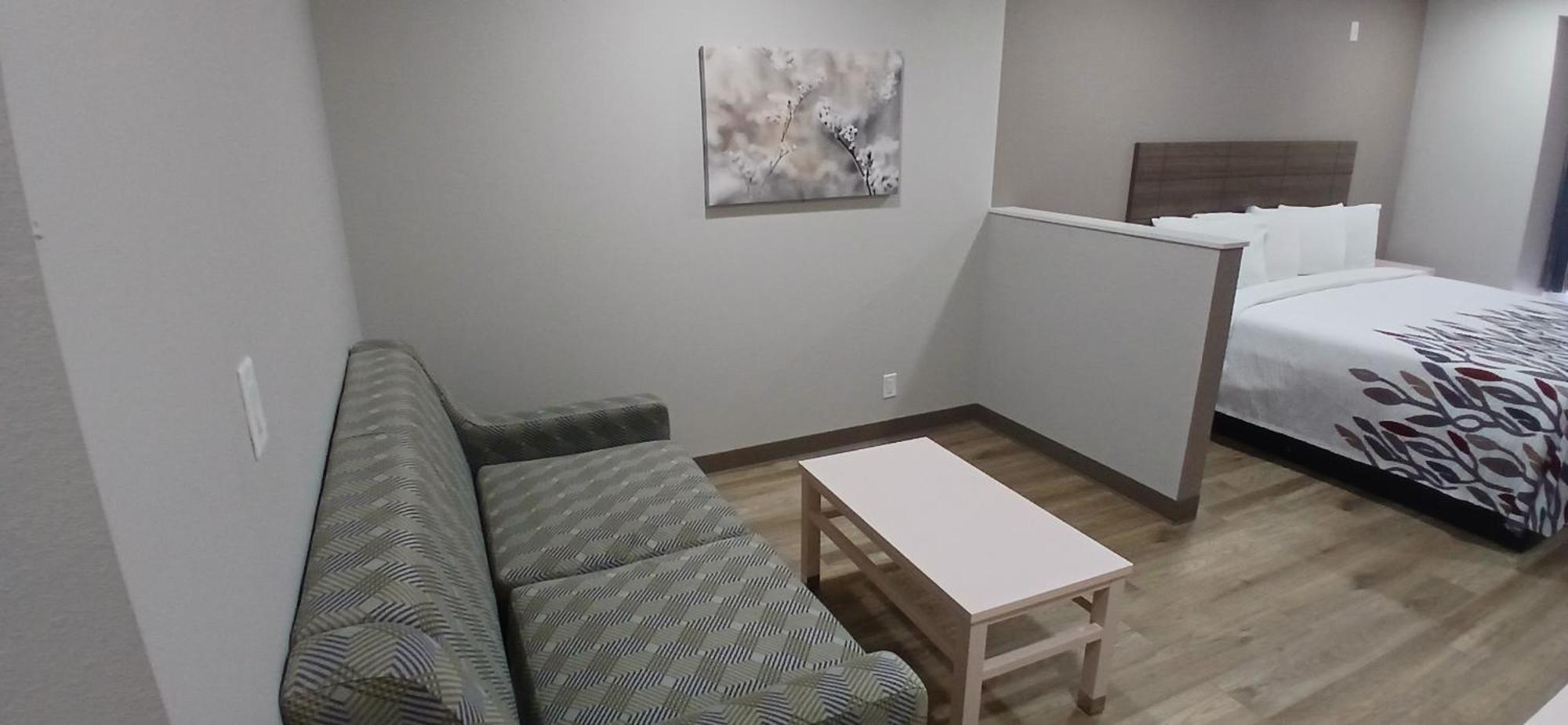 Red Roof Inn & Suites Euless - Dfw Airport Southwest מראה חיצוני תמונה