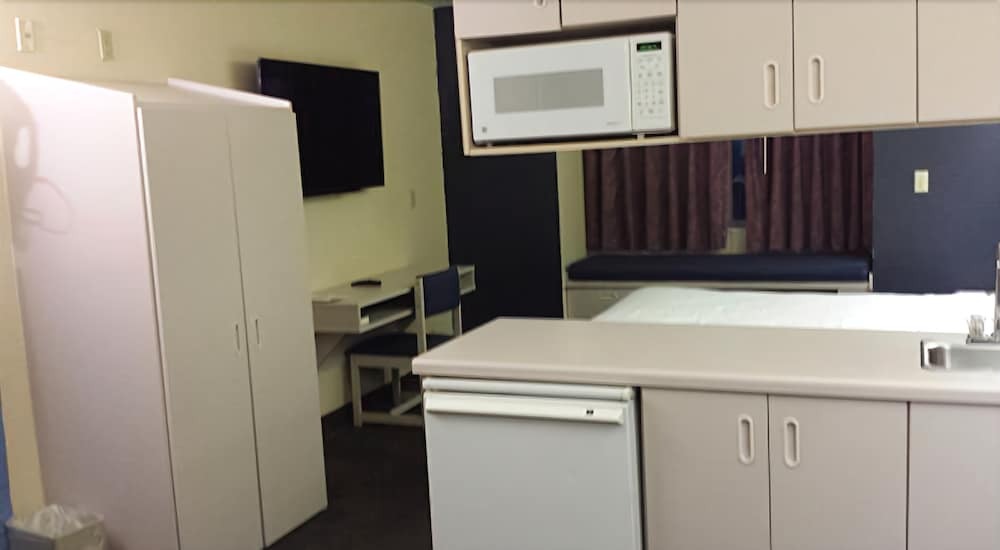 Red Roof Inn & Suites Euless - Dfw Airport Southwest מראה חיצוני תמונה